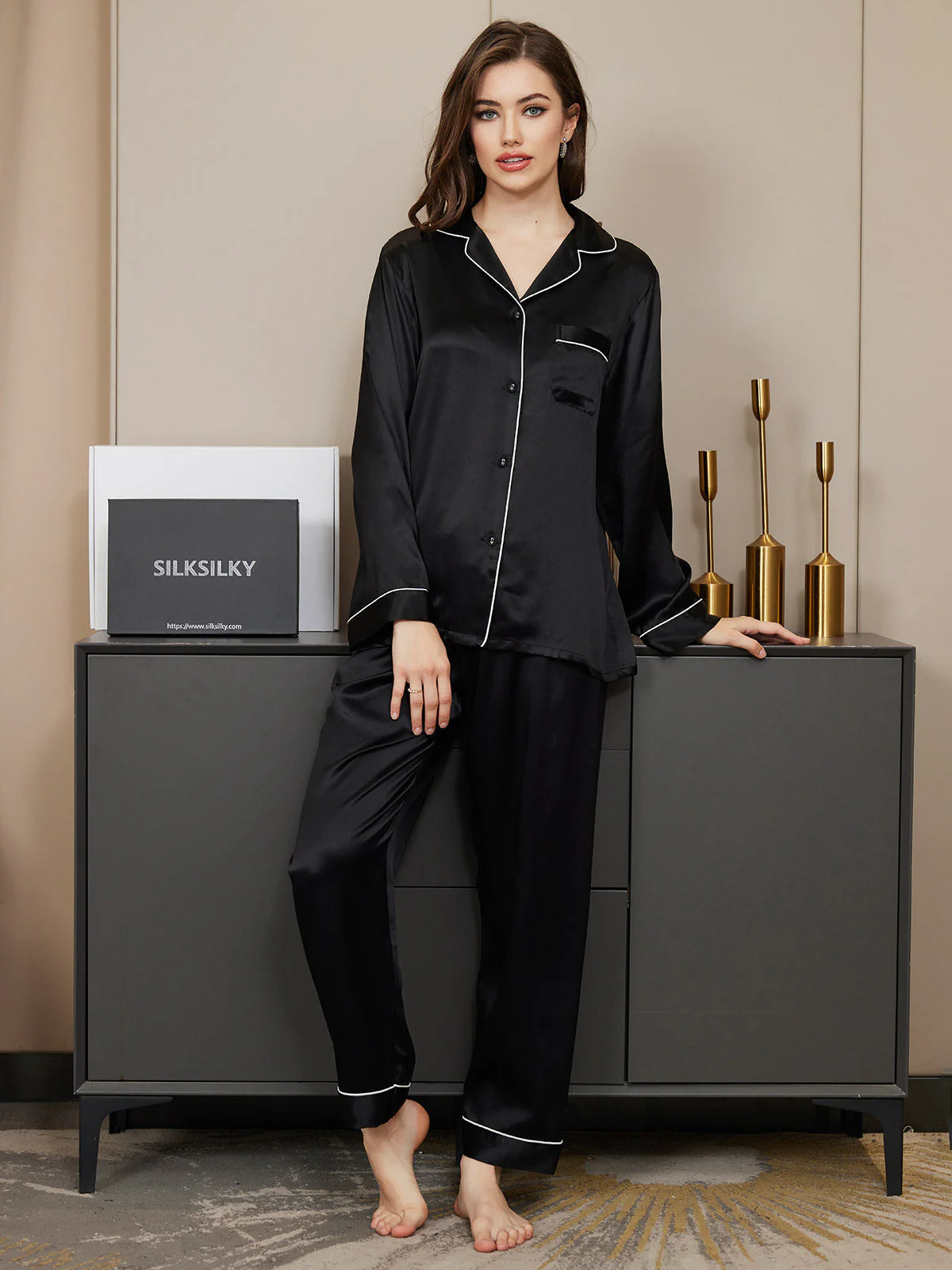 Pure Silk Long Sleeve Button Up Women's Pyjamas Set - Image 24