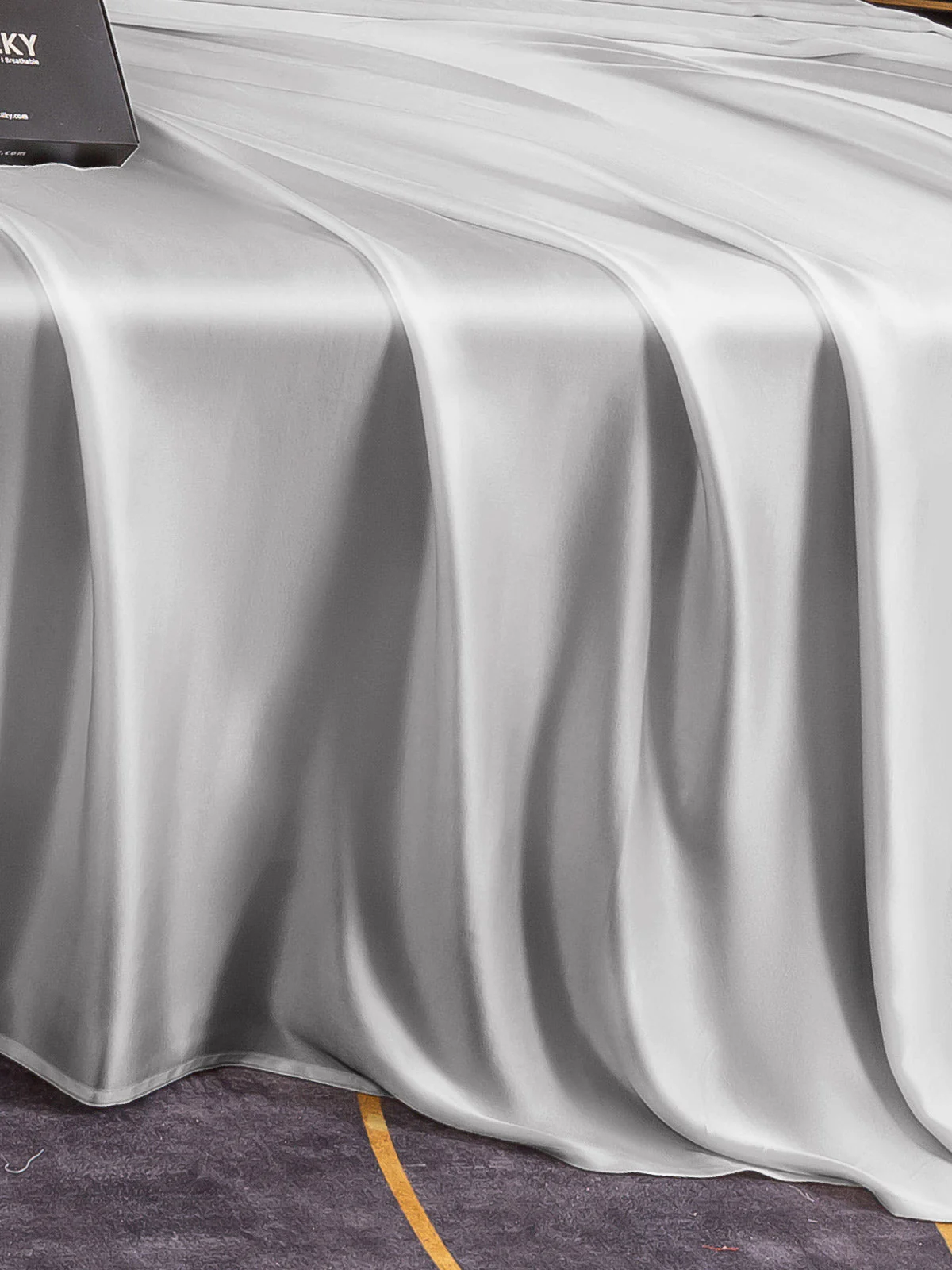 22Momme Mulberry Silk Seamless Flat Sheet - Image 27