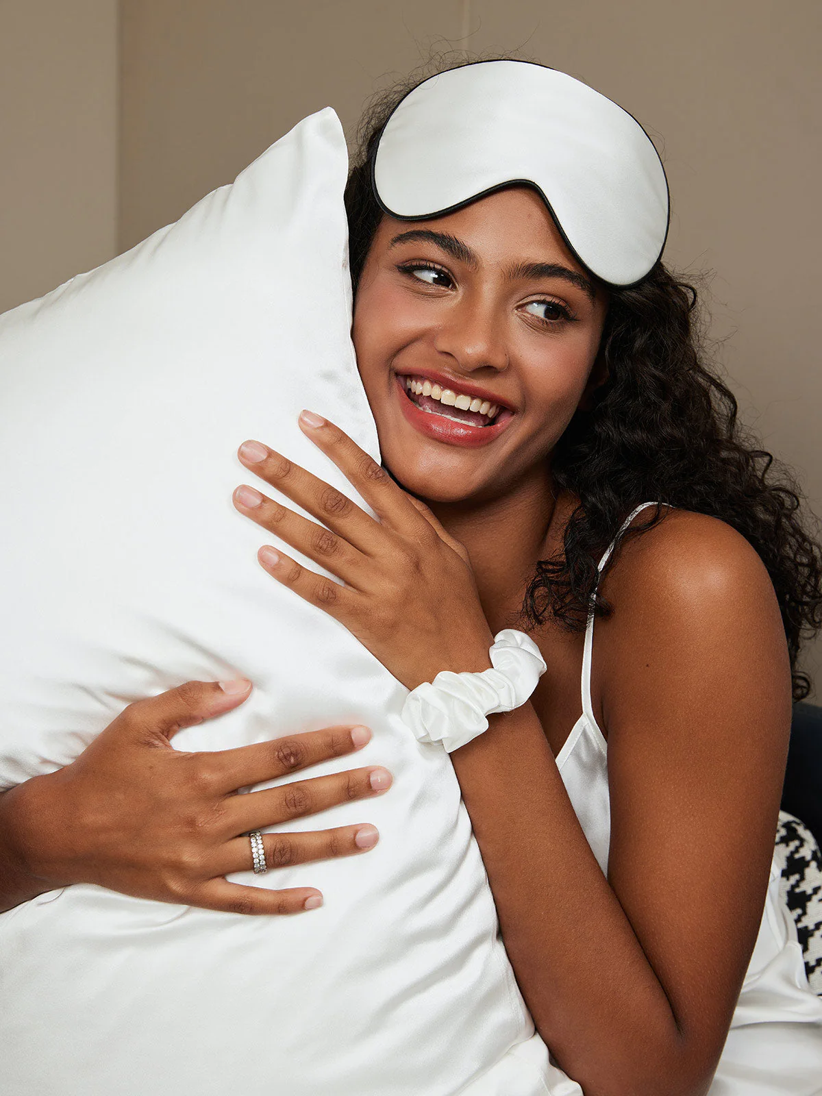 19Momme Silk Skin-Friendly Beauty Sleep Set (Hidden Zipper Pillowcase) - Image 9