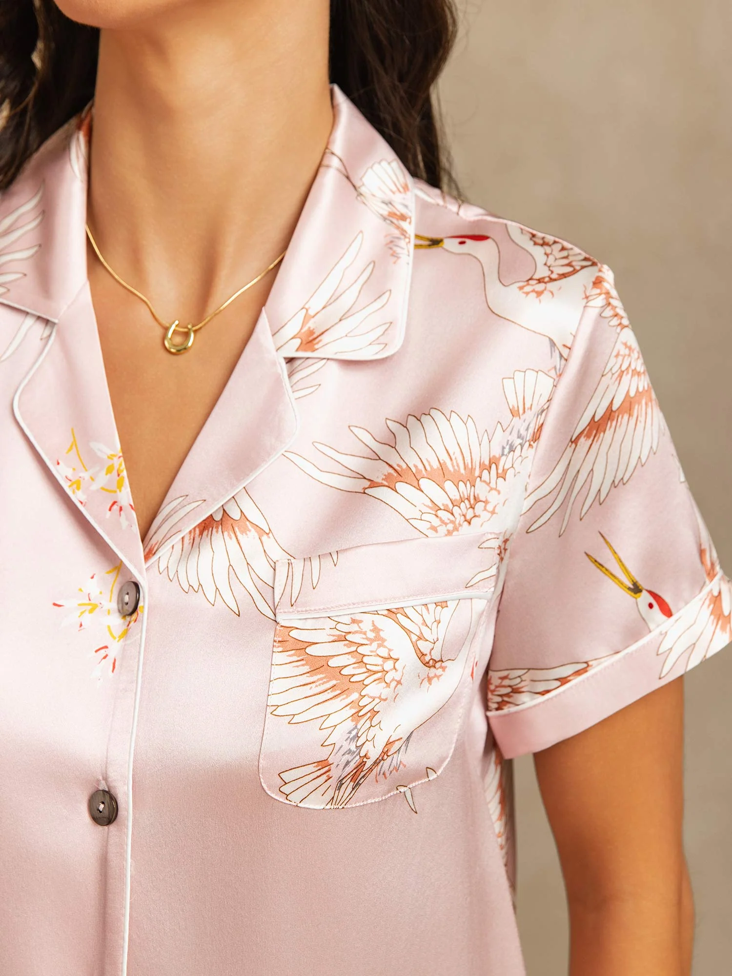 19Momme Women's Pure Silk Crane Print Short Sleeve Notch Collar Pyjamas Set - Image 4
